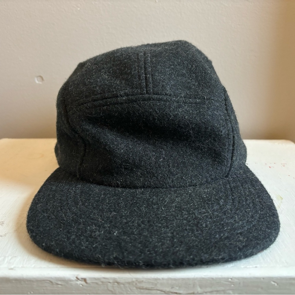 Filson Wool Charcoal/Gray 5-Panel Hat
